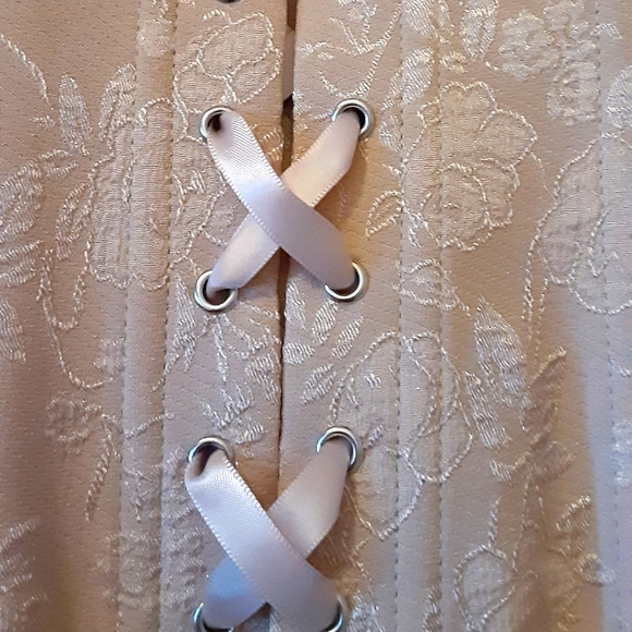 Romantic Blush Pink Brocade Corset Top - Picture 7 of 11